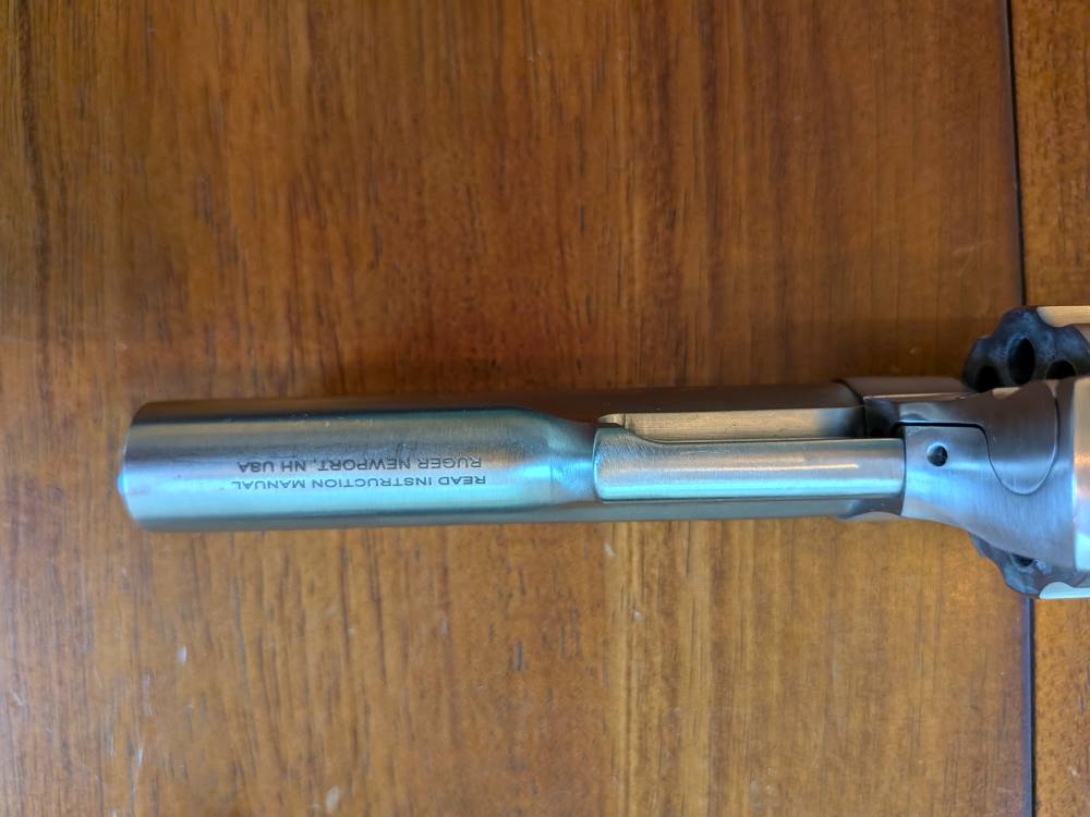 Ruger SP101 .22 LR Stainless 4.2" – Fiber Optic Front – w/ Box & Papers-img-13