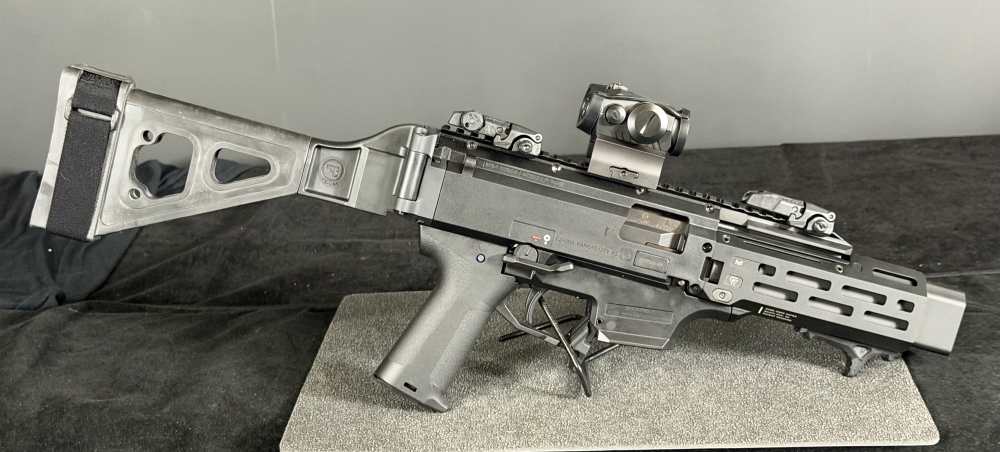 CZ Scorpion EVO 3 9mm SMG S1 Sig Optic EXTRA Mags -img-1