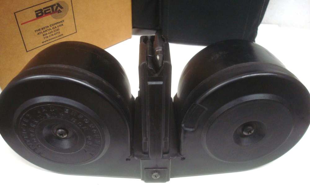 BETA C-MAG AR-15 M16 FACTORY 5.56MM .223 100 ROUND L.E. DRUM & POUCH-img-1