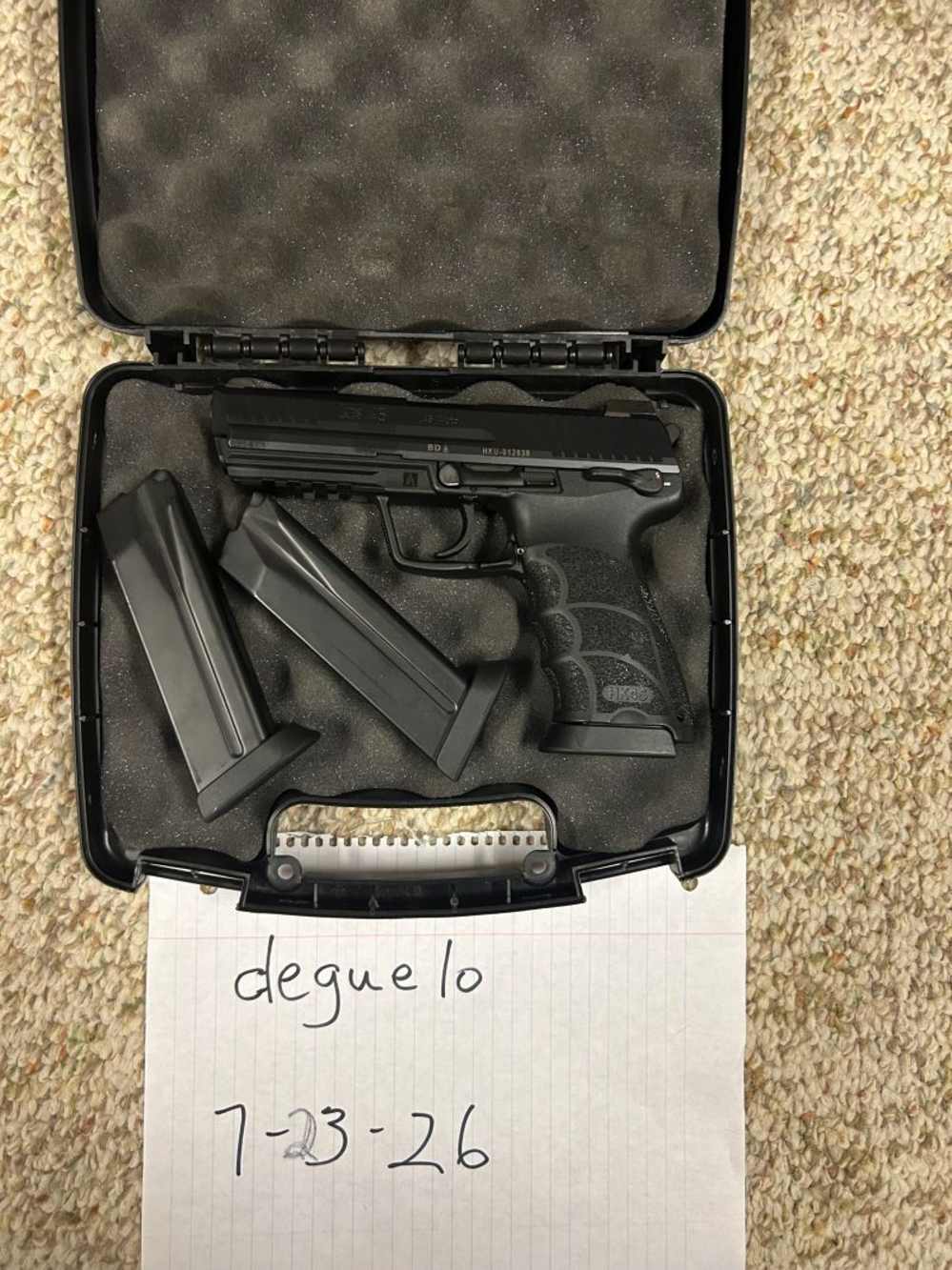 HK45 with three mags and two holsters. -img-0