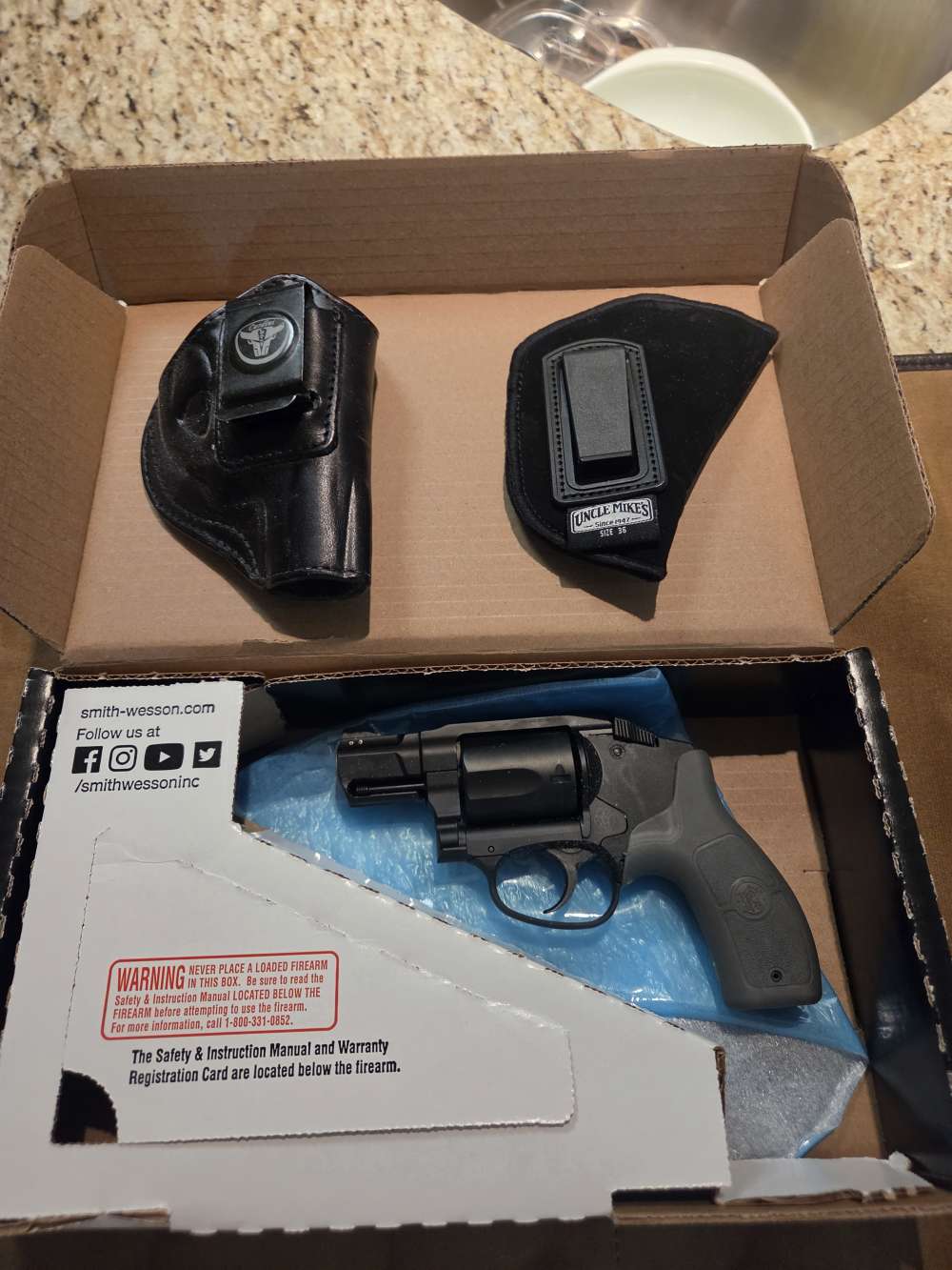 S&W Bodyguard M&P .38 spl Revolver (BG38-1) w/ holsters - Penny Auction-img-0