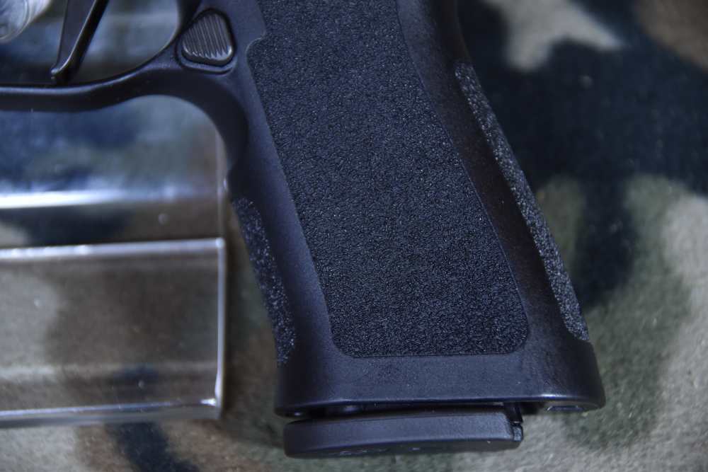 SIG P320 X-Carry 9mm-img-6