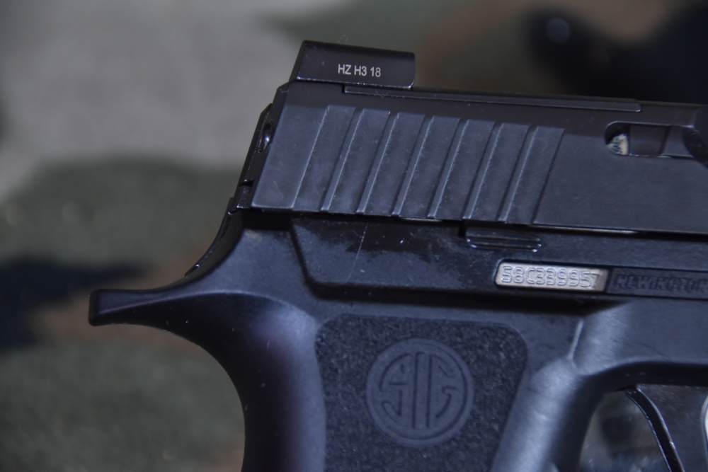 SIG P320 X-Carry 9mm-img-3