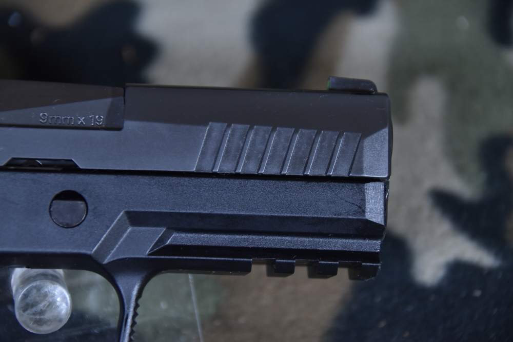 SIG P320 X-Carry 9mm-img-5