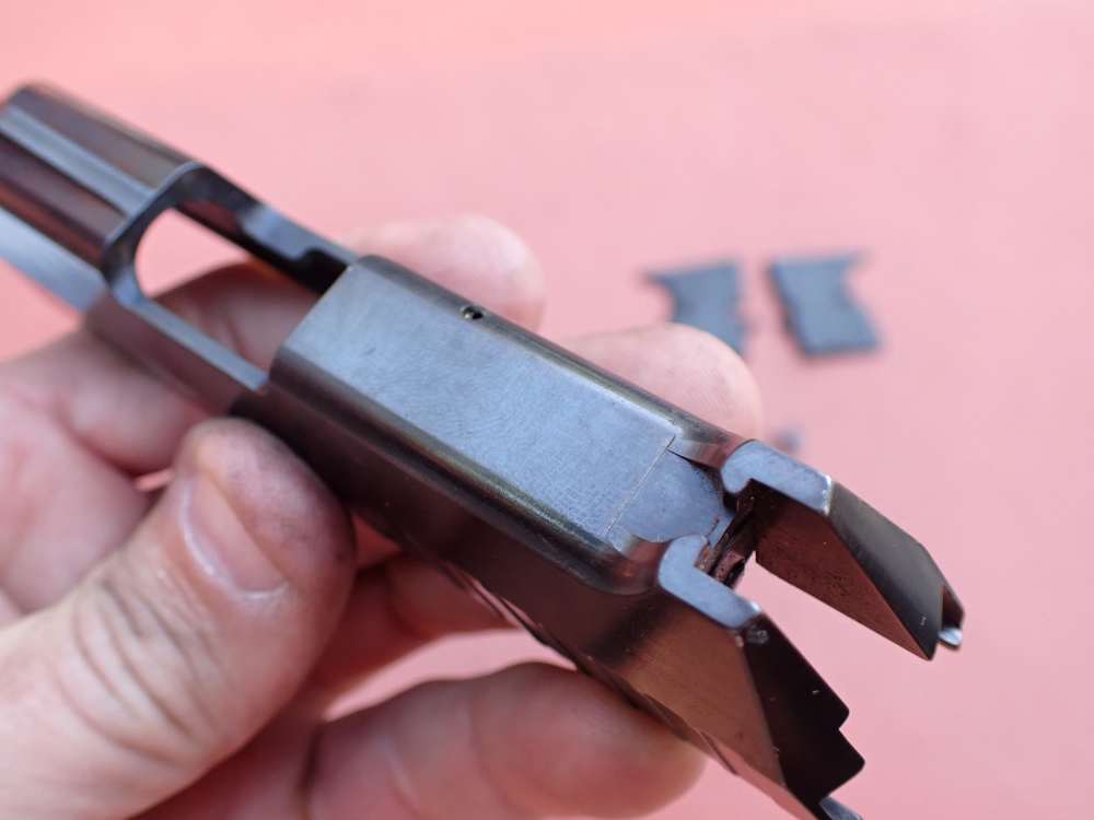 MAGNUM RESEARCH MICRO DESERT EAGLE .380ACP BLUED FACTORY PISTOL PARTS KIT-img-27