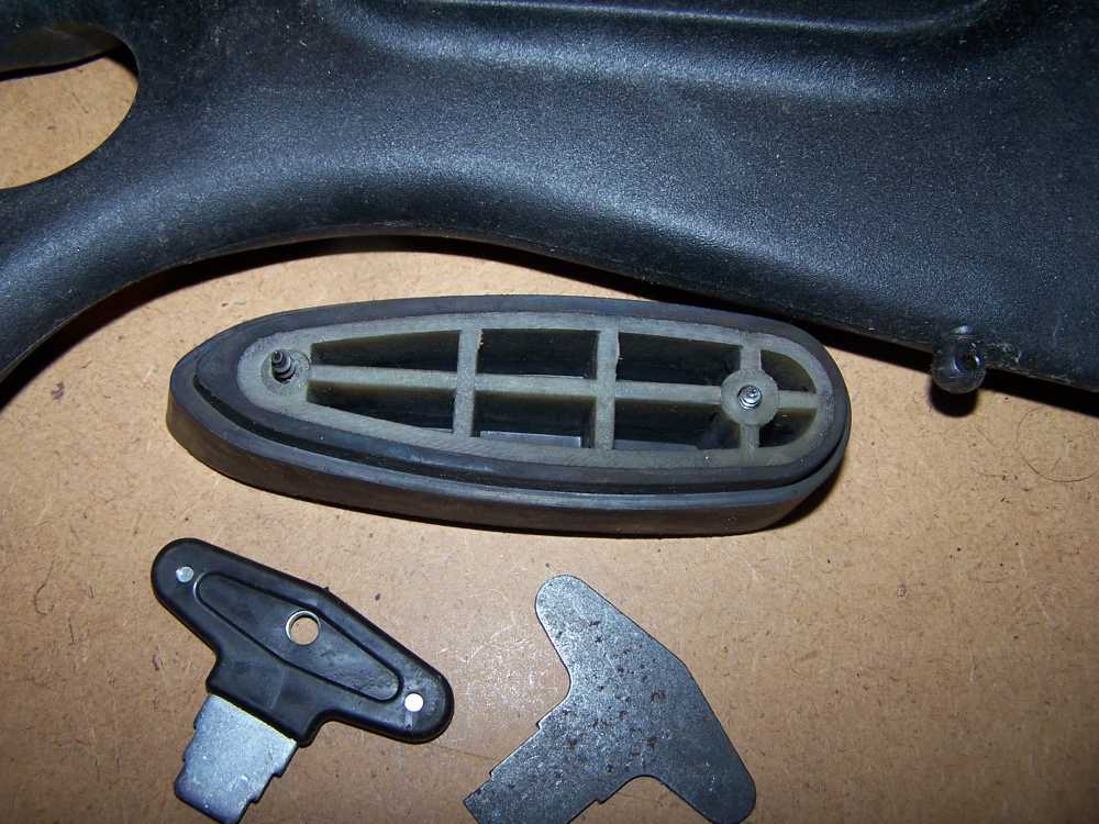 Parts, 1  Z stock + butt pad, 6  Swed  sling bases , 2 chocks, sights unfin-img-8
