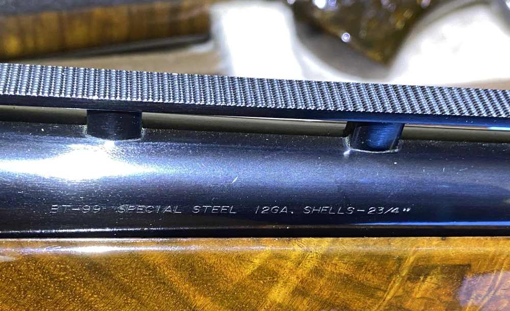 Browning Shotgun BT-99 12GA 2.75" Custom Trap Engraving Walnut, UNICORN-img-18