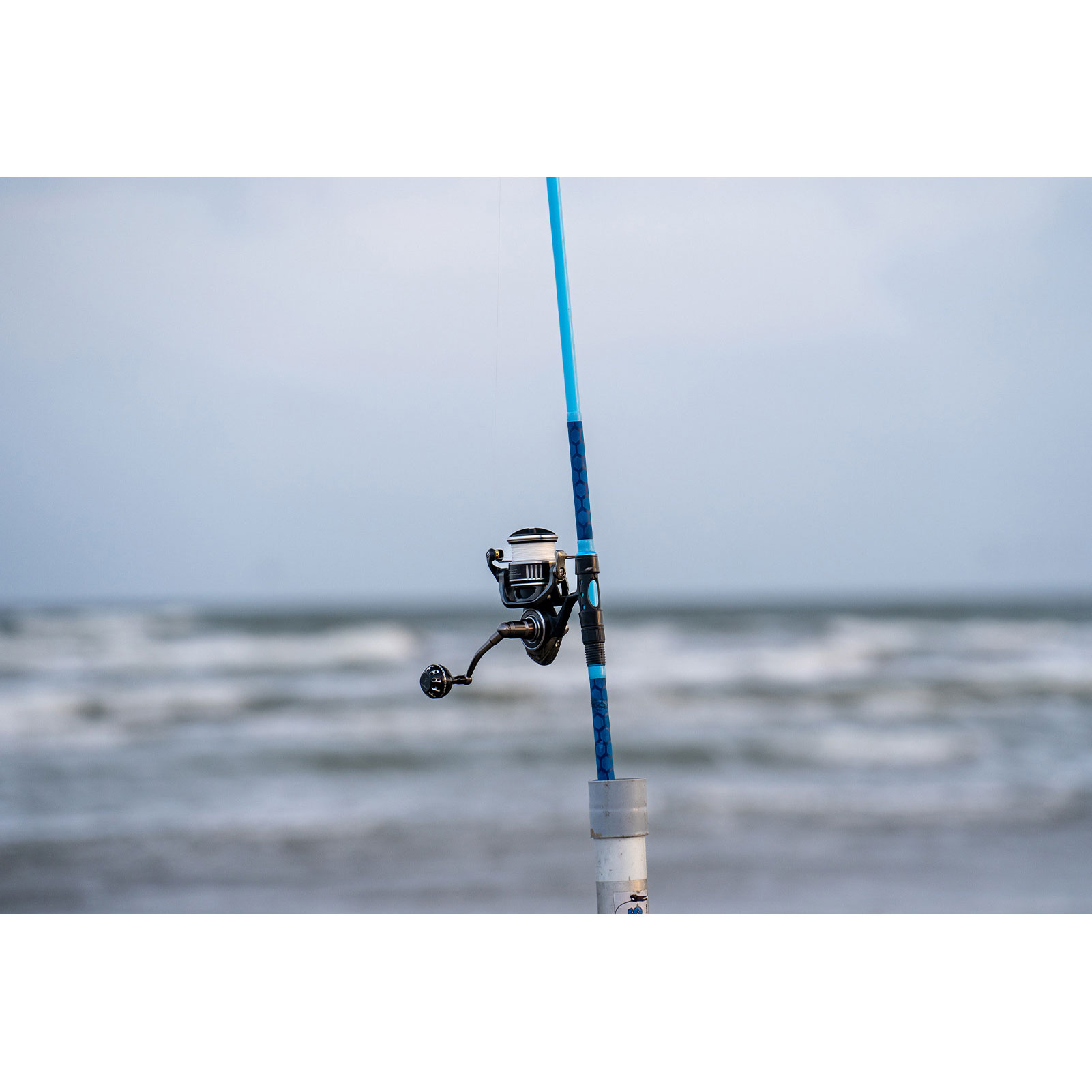 TFO Tidal Force 11ft ML 2PC Surf Spinning Rod (TF-S-1103-2)-img-3