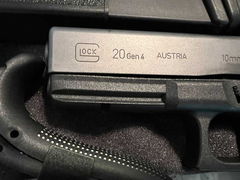 Glock 20 Gen 4.-img-7