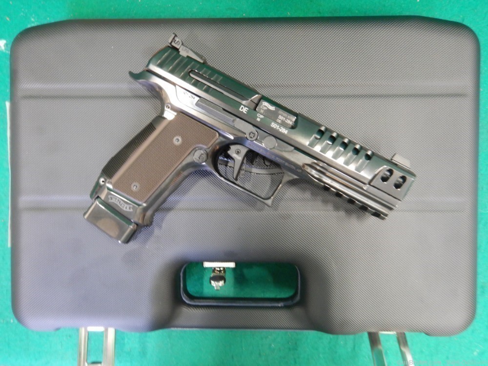Walther 2844524 Meister Series PPQ Q5 Match SF 9mm, Black Diamond Edition -img-3