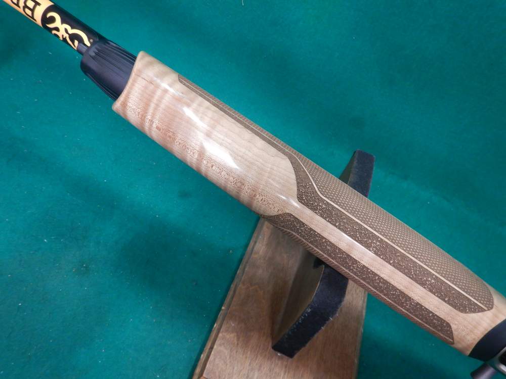 Browning Maxus II Ultimate 12 Ga, 3? Chamber 28? Barrel, Nickel Maple New-img-12