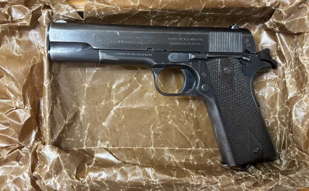 Colt 1911 U S Army very rare 1916 with Colt factory Letter-img-3