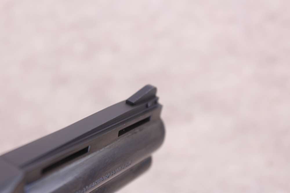 Colt Python 357Mag/38Spl/4" Blued Gen 1 1980 "V" High Condition -img-7