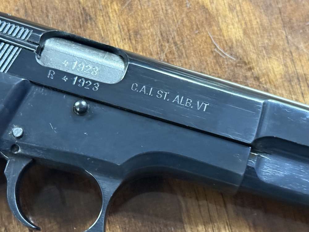 CAI Imported FEG P9R 9mm pistol- Hi Power Clone-img-15