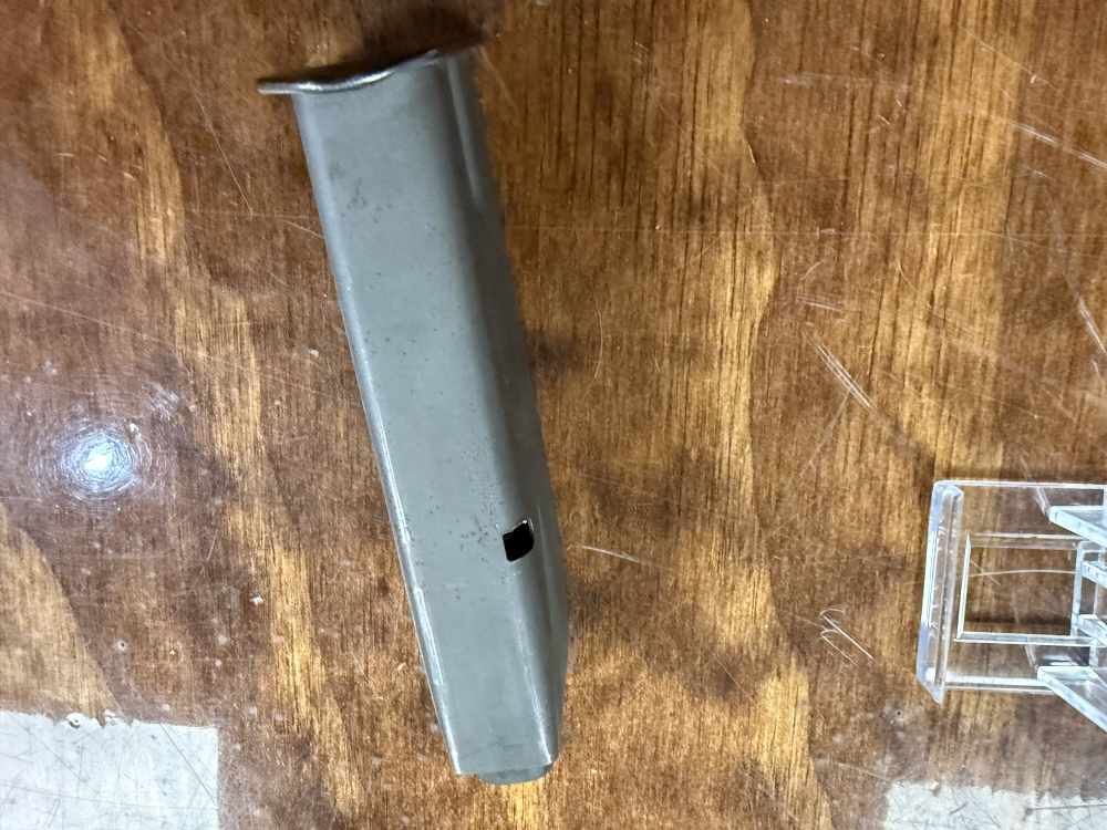 CAI Imported FEG P9R 9mm pistol- Hi Power Clone-img-32