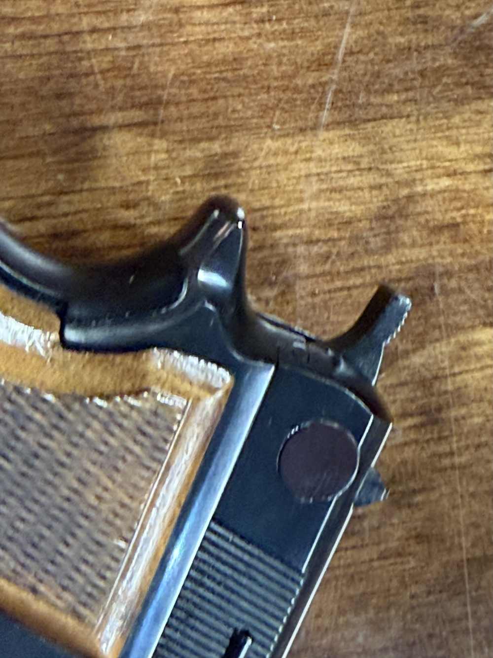 CAI Imported FEG P9R 9mm pistol- Hi Power Clone-img-18