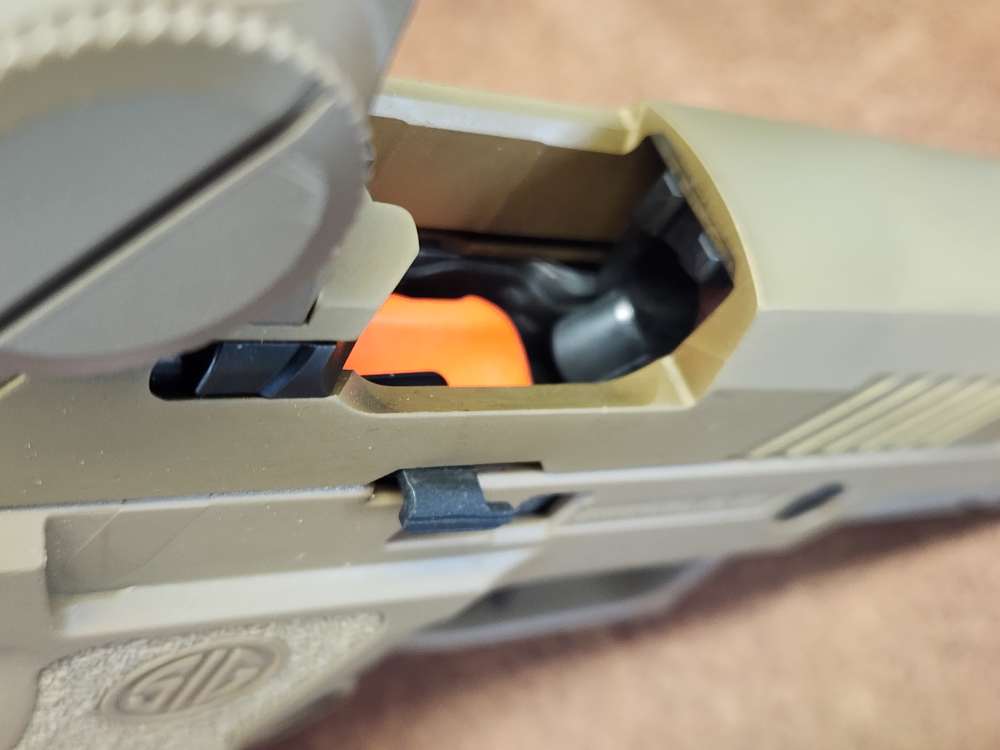 Sig Sauer P320 M18X 9mm (3) Magazines Romeo M17 Optic Like New Unfired-img-19