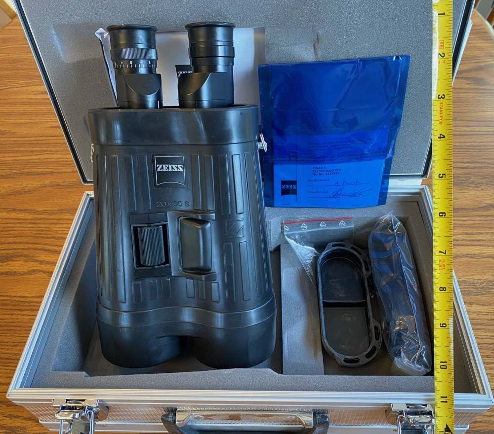 Zeiss Binoculars 20 X 60 S In Metal Carry Case, New-img-2