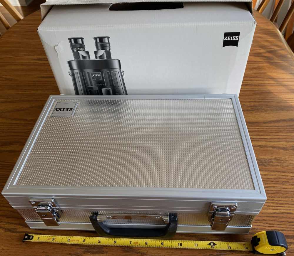 Zeiss Binoculars 20 X 60 S In Metal Carry Case, New-img-0