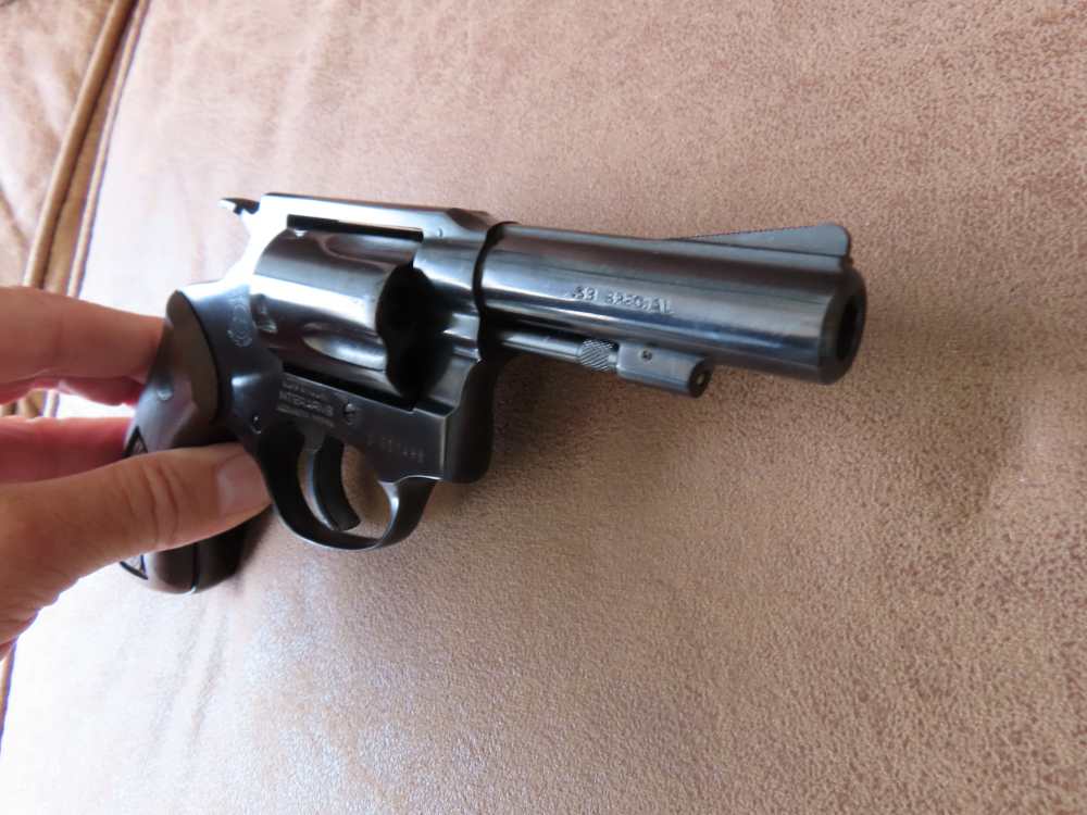 ROSSI INTERARMS M33 .38 SPECIAL REVOLVER-img-9