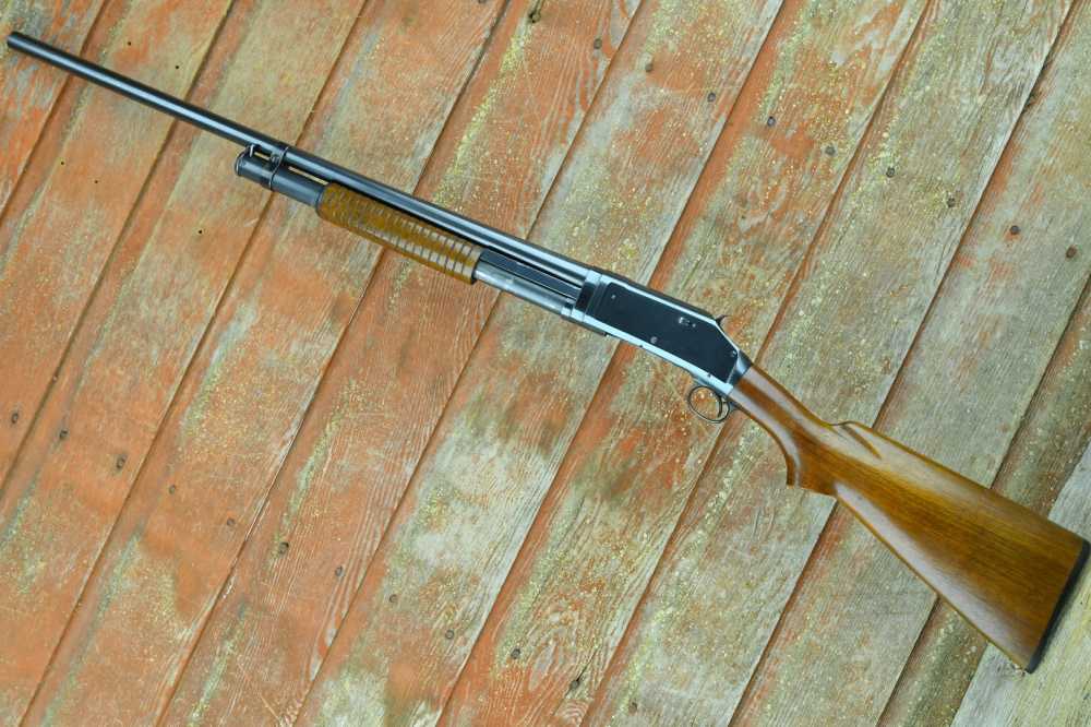 PRE WAR Winchester 1897 Shotgun - 16 GA -*EXCELLENT ORIG. BLUE!*-img-1