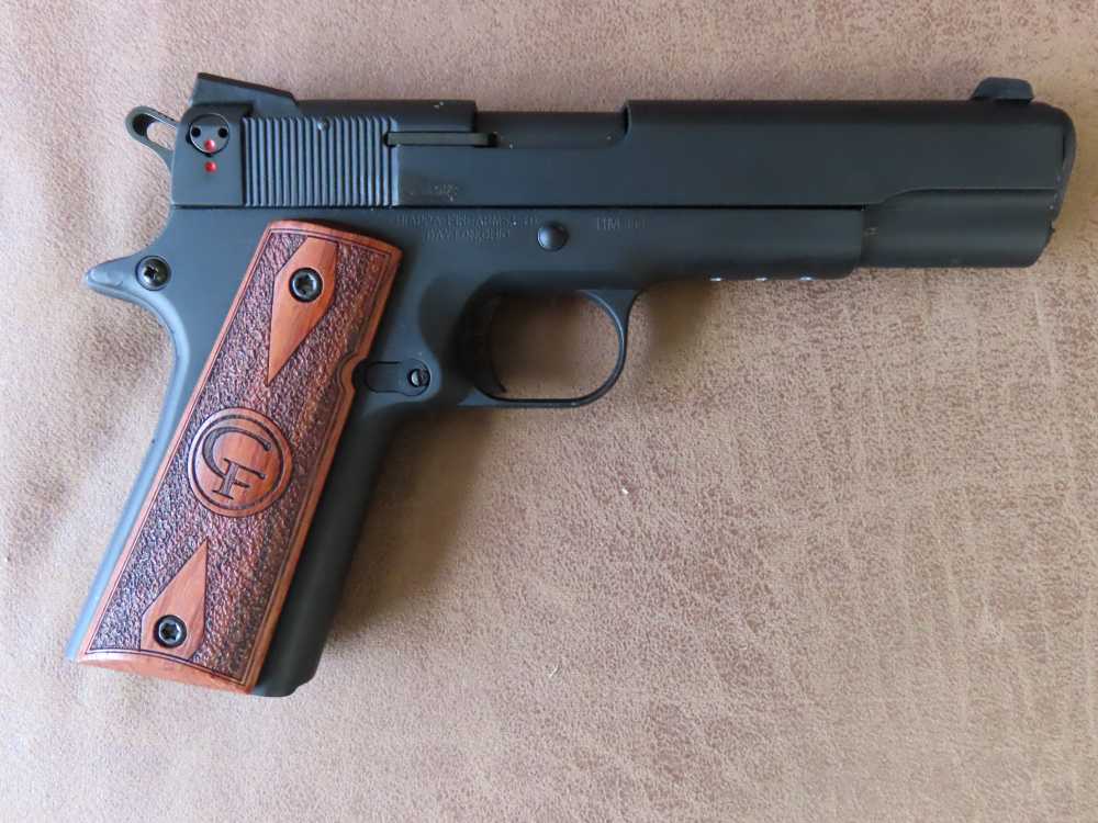 CHIAPPA 1911-22 SEMI-AUTOMATIC PISTOL W/OG BOX & 2 MAGAZINES-img-5