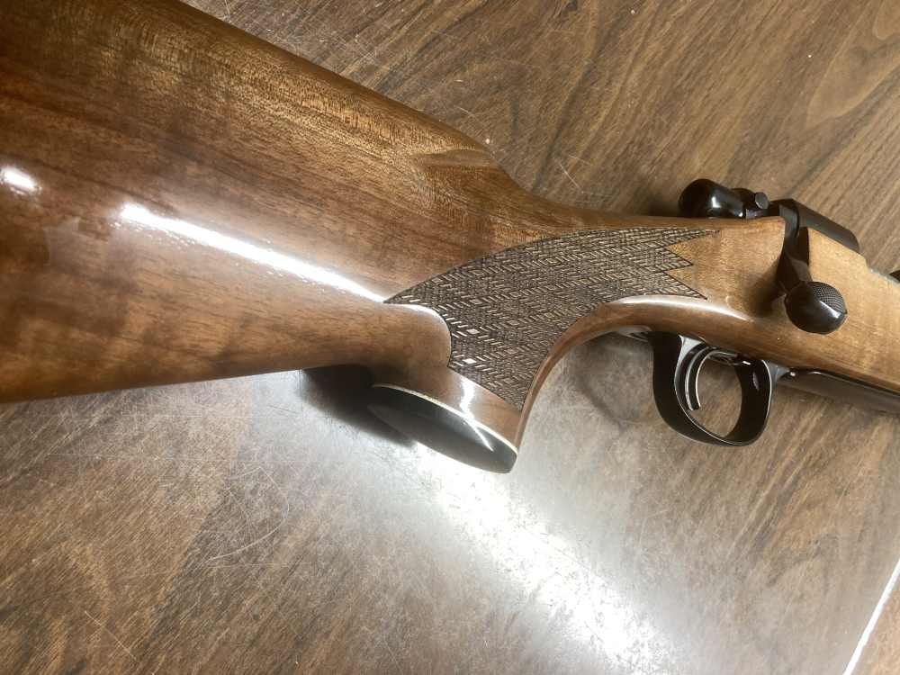 Remington Model 700 BDL .243 UNFIRED-img-4