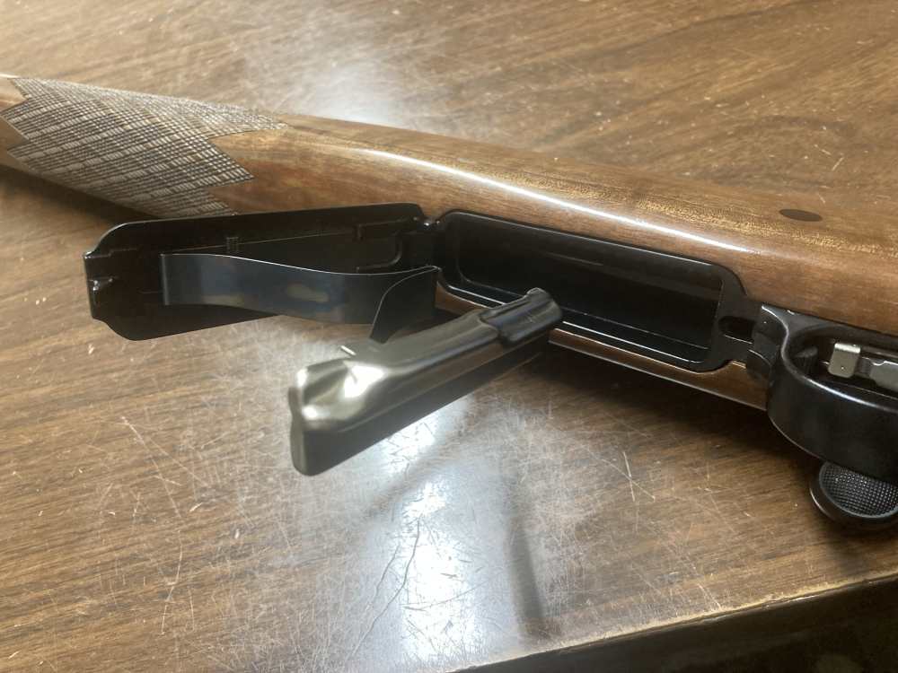 Remington Model 700 BDL .243 UNFIRED-img-23