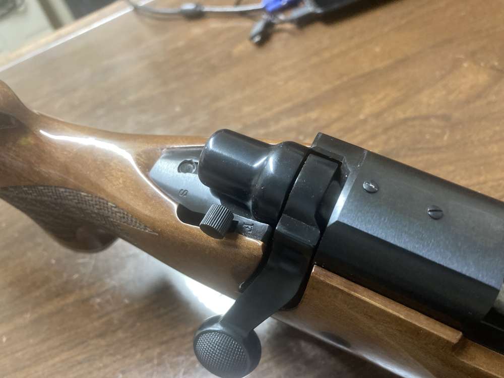 Remington Model 700 BDL .243 UNFIRED-img-9