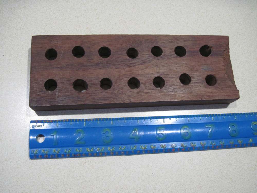 Muzzleloading bullet block, walnut 45 cal-img-0
