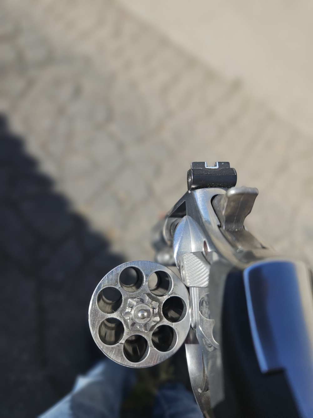 S&W 686 REVOLVER-img-12