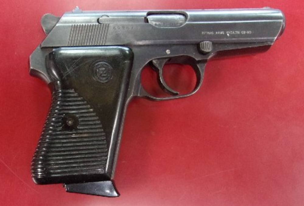 Ceska Zbrojovka CZ-50 Cal. 7.65mm 32ACP Czech Manu 1950 Cold War era Pistol-img-3