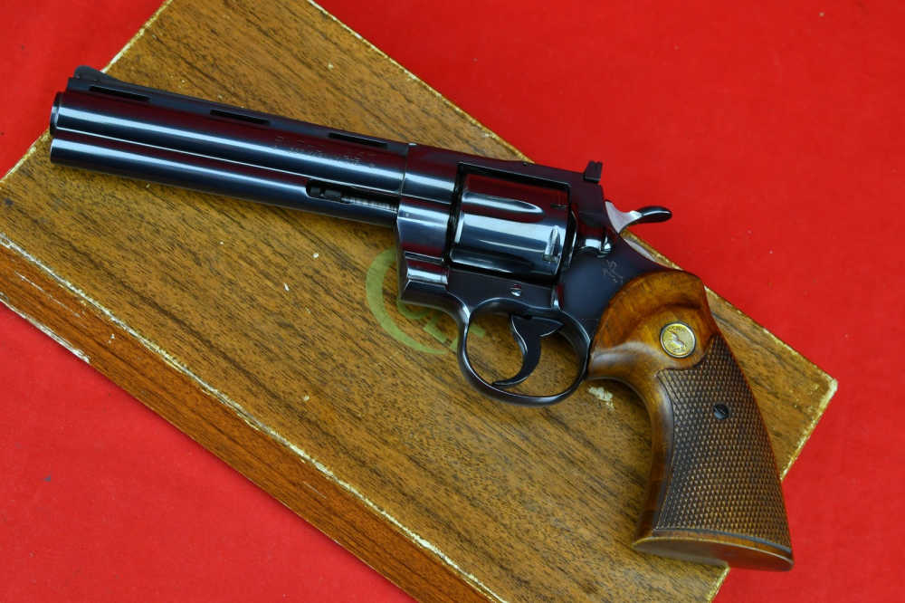 MINTY, EARLY Colt Python - Blue - .357 Mag -*W/ Original Box* -img-49