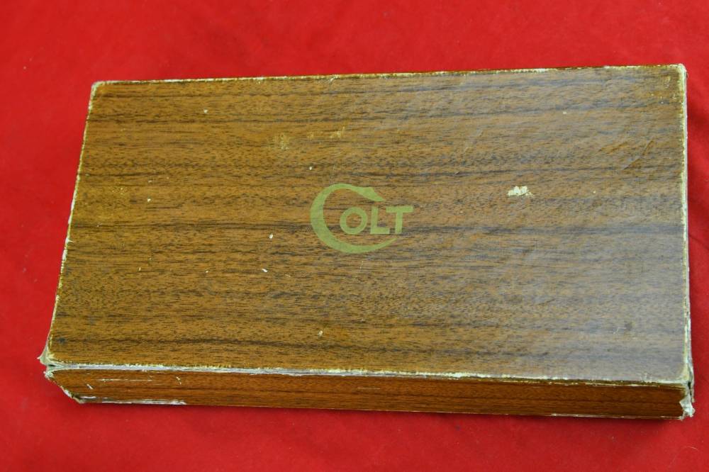 MINTY, EARLY Colt Python - Blue - .357 Mag -*W/ Original Box* -img-12