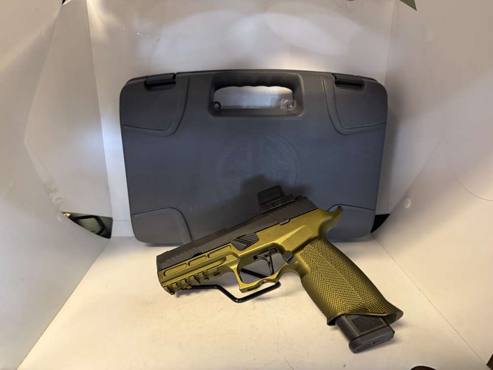 Custom! Sig Sauer P320 9mm. Icarus Frame, Ported Slide, Holosun 509T, -img-1