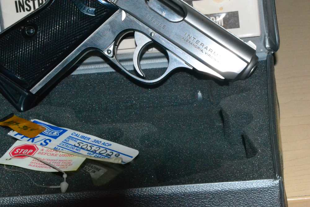 Walther PPK/S Stainless Original Case 1988 Matching Papers Target 4 Mags-img-22