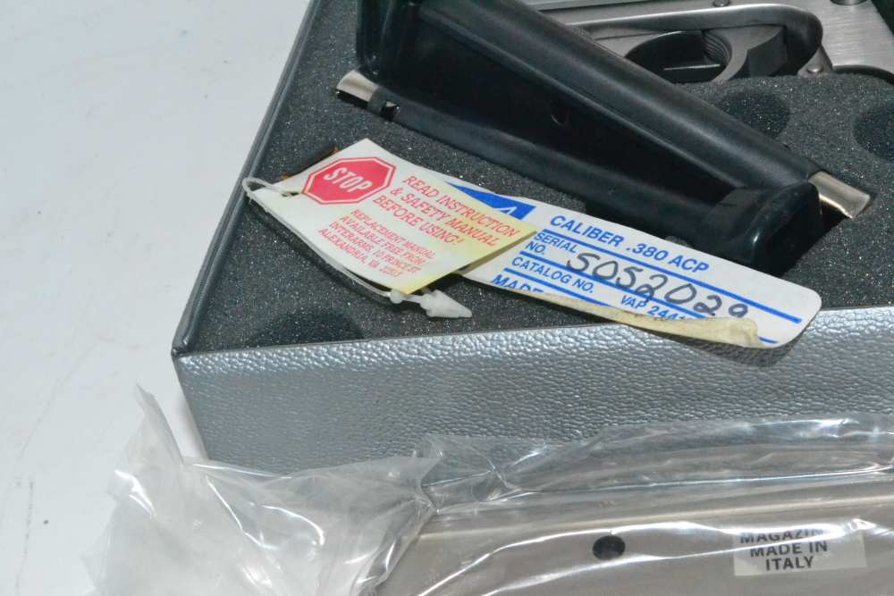 Walther PPK/S Stainless Original Case 1988 Matching Papers Target 4 Mags-img-19