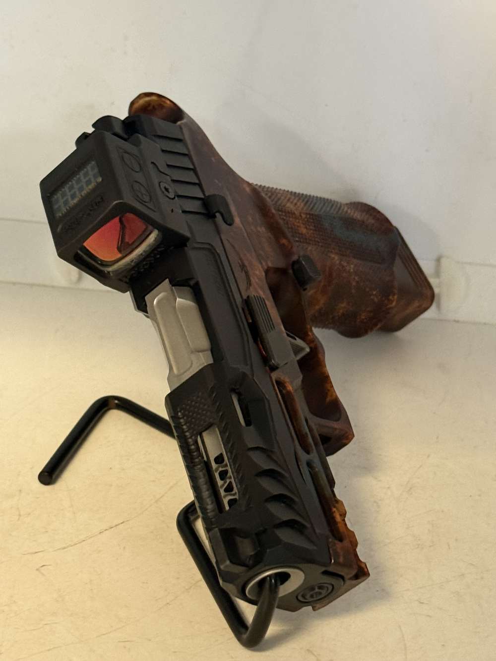 Custom! Sig Sauer P320 9mm. Icarus Frame, Norsso Slide, Ported Barrel!-img-7