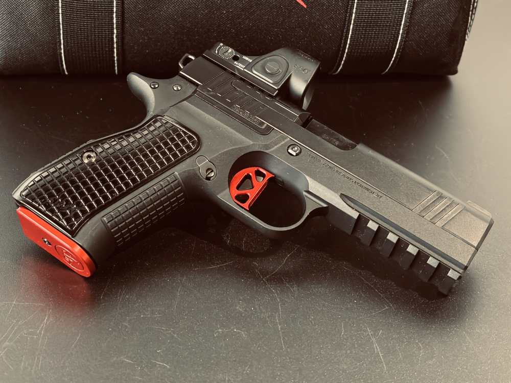 DWX Compact Trijicon SRO Cajun Gunworks Extras-img-0