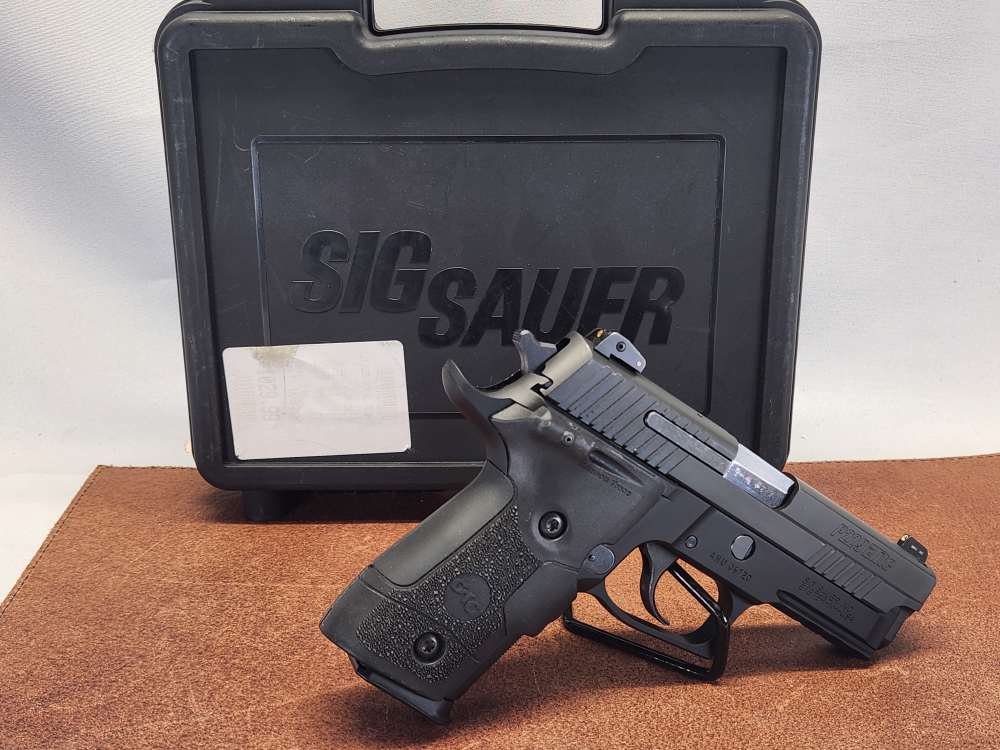 Sig Sauer P229 Elite Dark 9mm (3) Mags CT Laser Grips Mfg. 2011-img-0