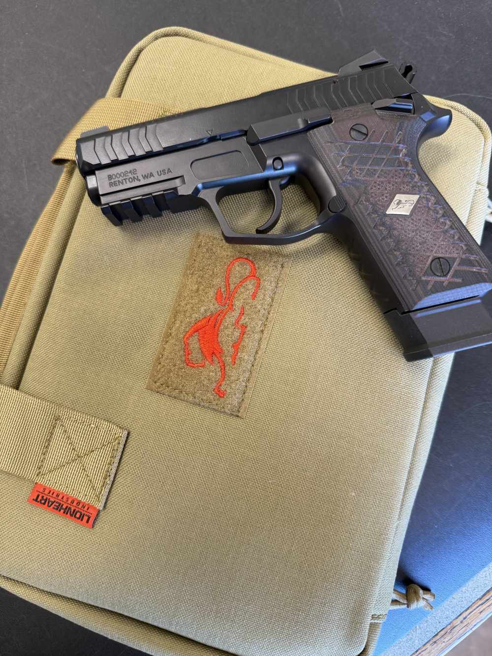 Beautiful New Lionheart Regulus 9mm compact-img-2