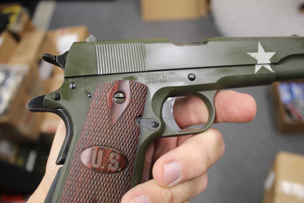AUTO ORDANCE 1911 45 ACP TANKER MODEL NO RESERVE-img-2