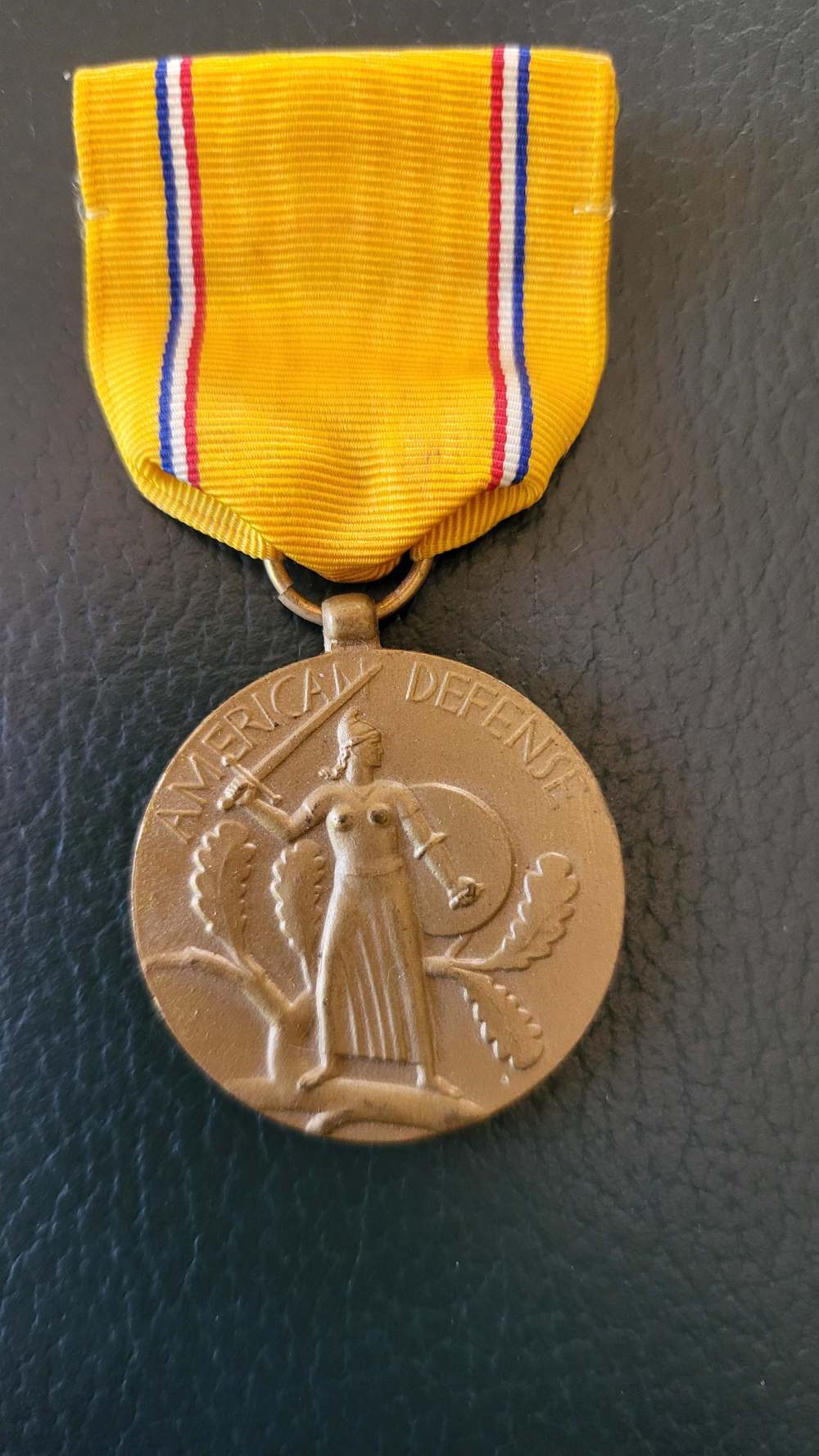 Six WWII medals-img-8