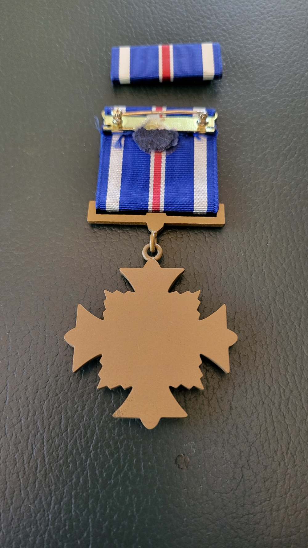 Six WWII medals-img-2