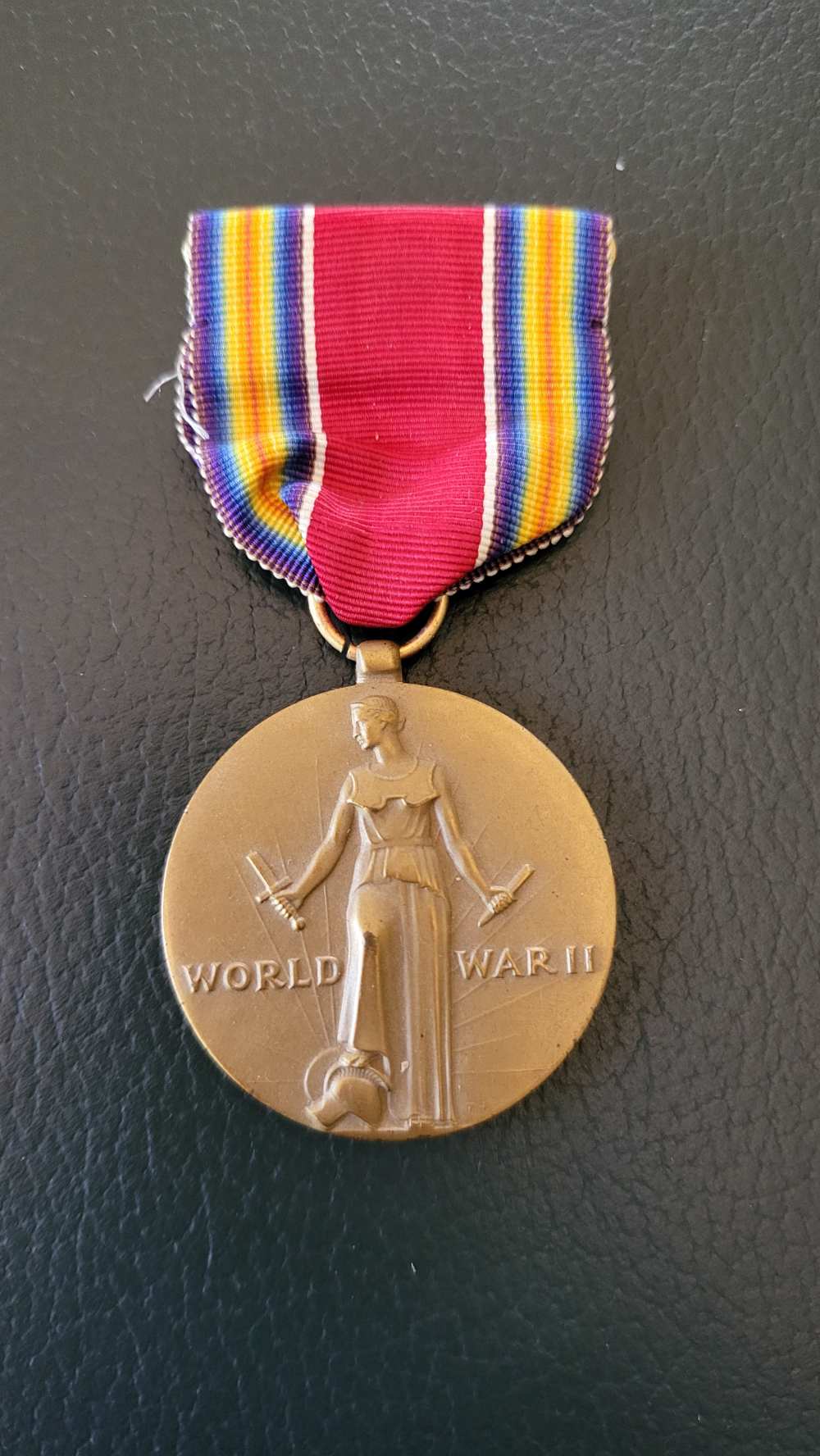 Six WWII medals-img-7