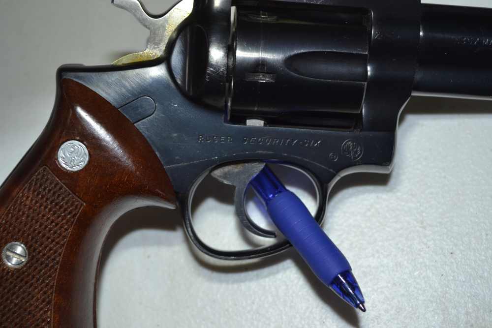 Ruger Security Six .357 Magnum revolver, blued steel, 4" barrel-img-2