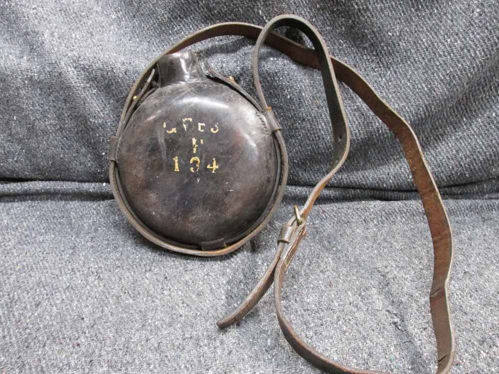 WWI ERA 1910 DATED LEATHER COVERED GLASS PORTUGUESE CANTEEN AND CARRY STRAP-img-2