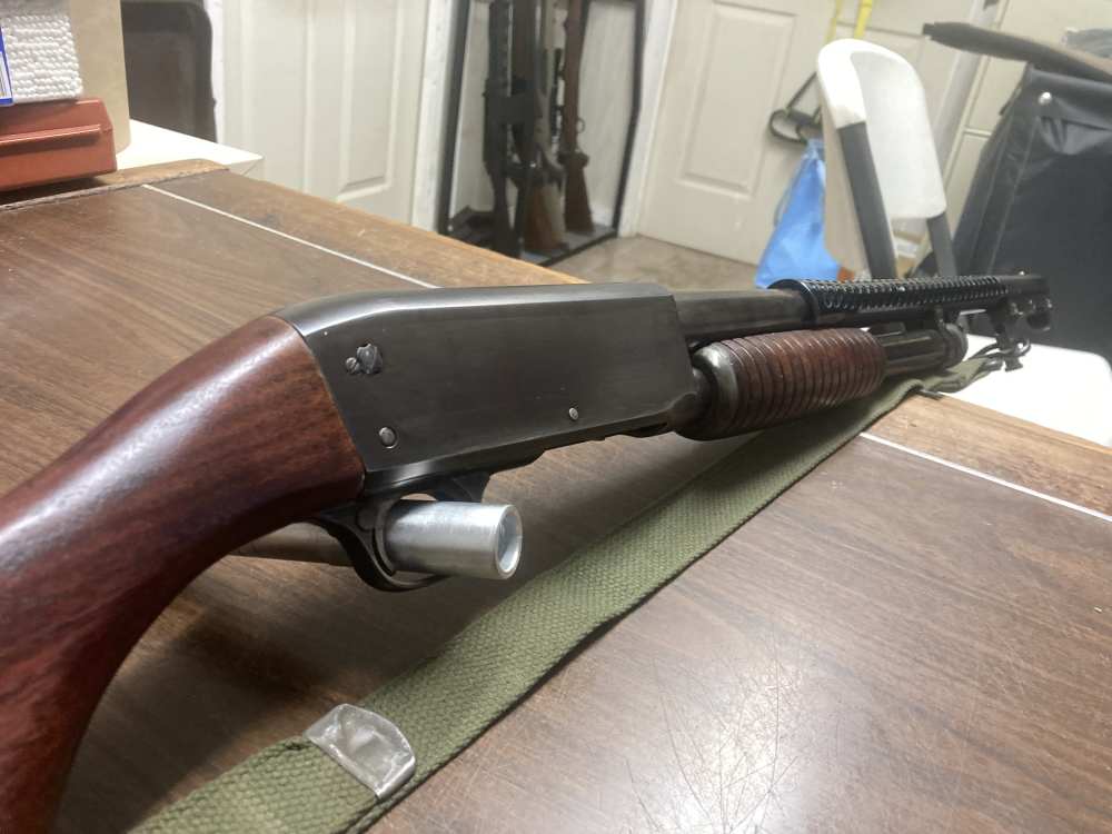 Ithaca model 37 WWII Trench Gun-img-3