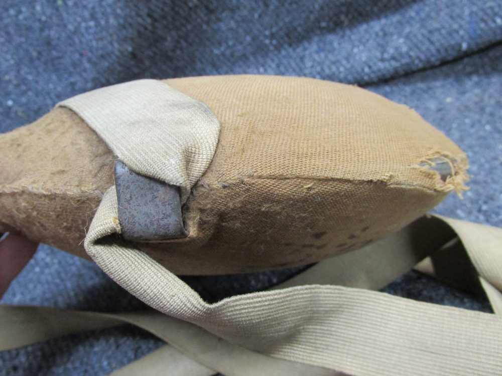 EARLY US MILITARY CANVAS COVERED METAL CANTEEN W/ CLOTH STRAP/COMPLETE CORK-img-5