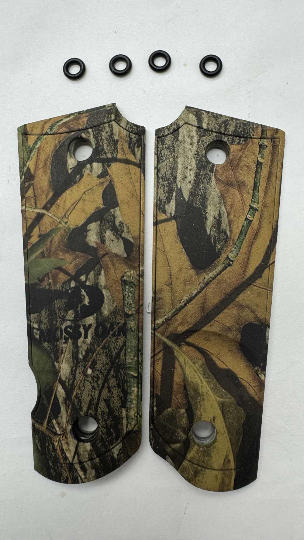 1911 GRIP PANELS, MOSSY OAK, MADE IN USA.-img-0